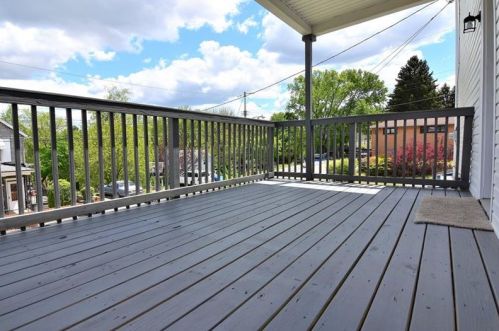 239 Mary St, Whitaker PA  15120-2624 exterior