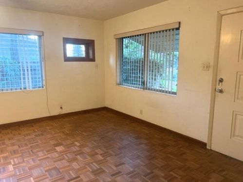 2914 Forest Ter, Fort Pierce, FL 34982-6102