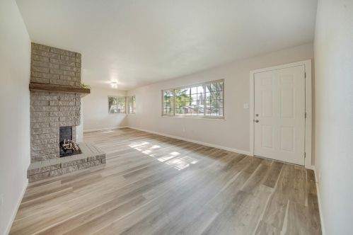 2600 Macgregor Ct, Modesto CA  95350-2320 exterior