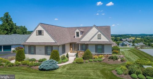 314 Steeplechase Dr, Marsh, PA 19520-9228