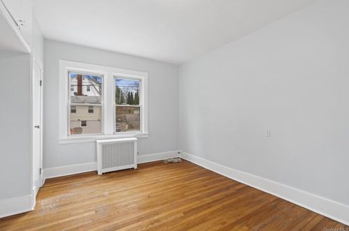 143 Chatterton Pkwy, White Plains NY  10606-2242 exterior