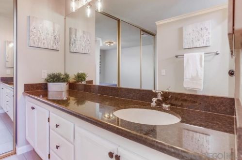 11781 Caminito De Las Missiones, San Diego CA 92128-3342 exterior