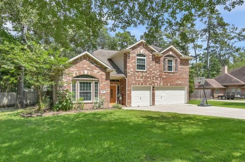 826 Mackintosh Dr, Magnolia, TX 77354-1637