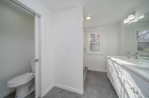22 Bow Run, South Kingstown RI  02874-2471 exterior
