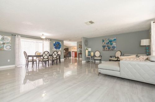 7220 San Miguel Dr, Port Richey, FL 34668-5031