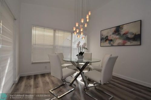 20826 21 St, Hollywood FL 33029-2334 exterior