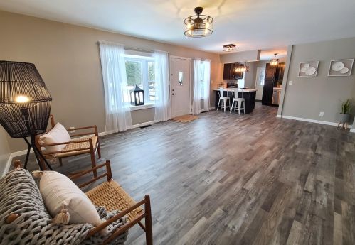 1413 Harding Way, Sugar Grove Lake, OH 44833-3039