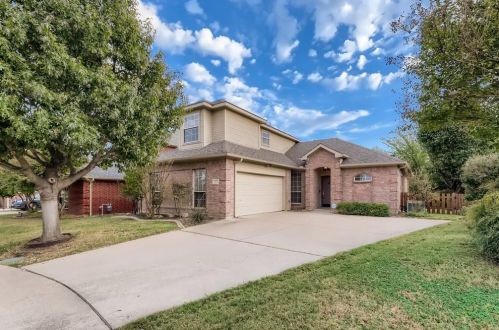 1808 Melton Dr, Carrollton, TX 75010-2019
