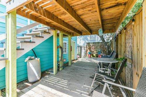 816 34 St, Galveston TX 77550-4004 exterior