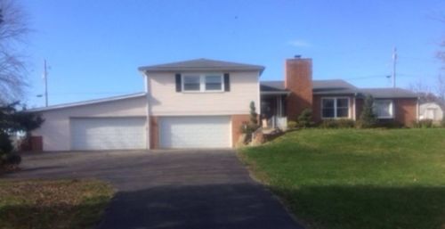 364 Burlington Rd, Jackson, OH 45640-2017
