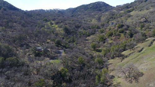 7820 Lakeside Dr, Ukiah CA  95482-9425 exterior