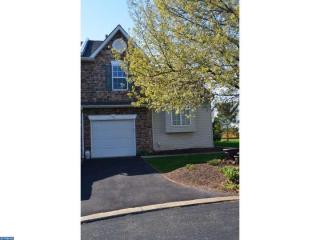 593 Blackmoor Ct, Harleysville, PA 19438-3702