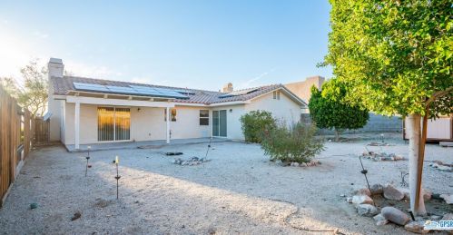 11250 Verbena Dr, Desert Hot Springs CA  92240-3318 exterior