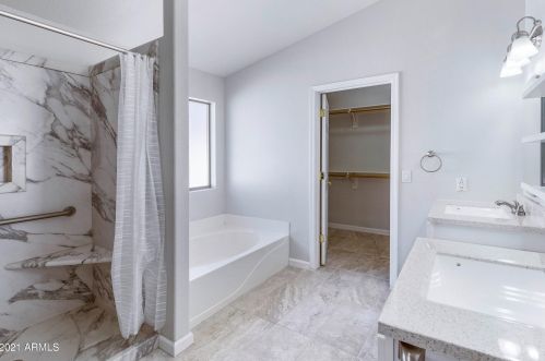 712 Jacob St, Gilbert AZ 85295-1660 exterior