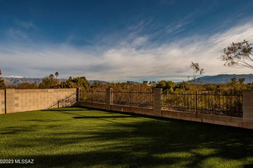 3021 Imagination Dr, Tucson AZ  85730-1271 exterior