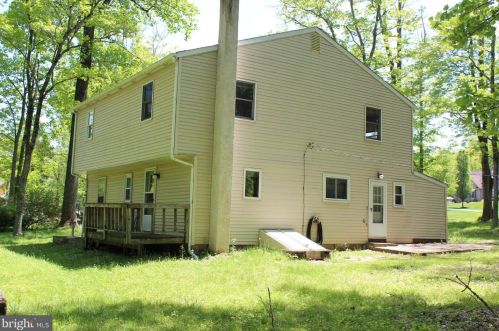 2030 Oak Ave, Jamison PA  18929-1004 exterior