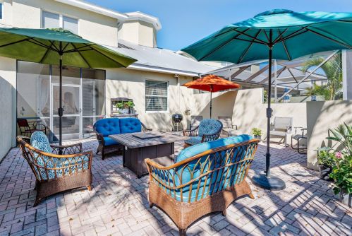 1865 Bridgepointe Cir, Vero Beach FL  32967-6840 exterior