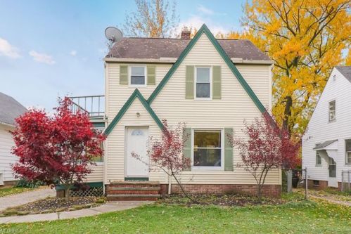 7719 Ackley Rd, Cleveland, OH 44129-4907