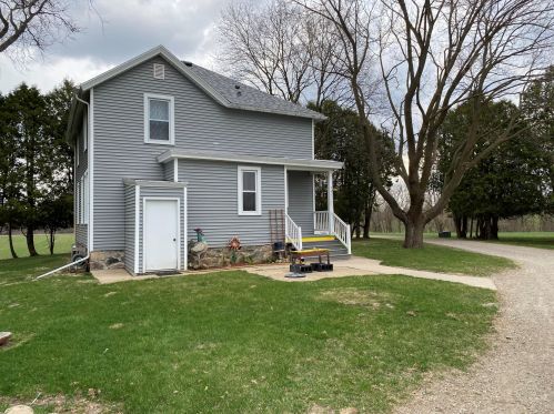 1317 Boomer St, Watertown, WI 53094-7301