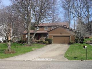 5365 Swepstone St, Canton, OH 44708-3256