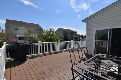 5902 Platinum Dr, Darbydale OH  43123-8388 exterior