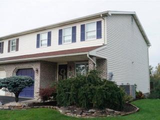 413 Buckingham Dr, Northampton, PA 18067-1656