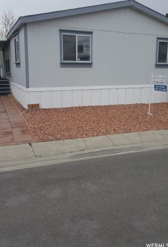 1284 Waxwing St, Salt Lake City UT  84123-1252 exterior