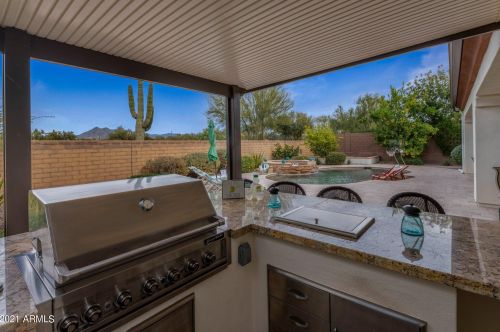 5504 Palo Brea Ln, Cave Creek AZ 85331-2432 exterior