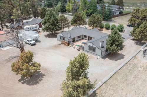 1556 Shay Rd, Big Bear City CA  92314-9180 exterior