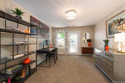 387 Ogden St, Denver CO 80205-5137 exterior