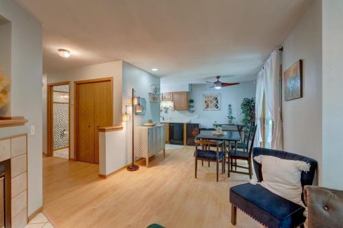 31 Ponwood Cir, Madison WI  53717-1179 exterior