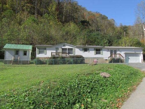 19 Oney Frk, Regina, KY 41559-8910