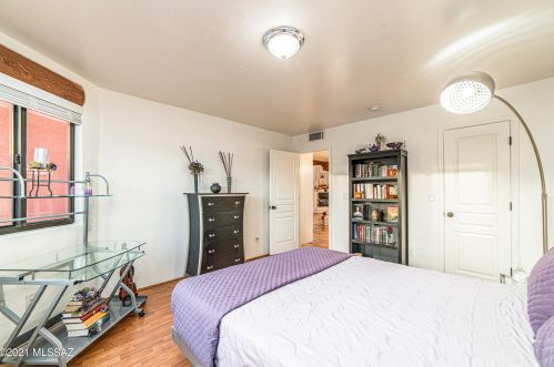 2620 Camino De Oeste, Tucson AZ 85746-9092 exterior