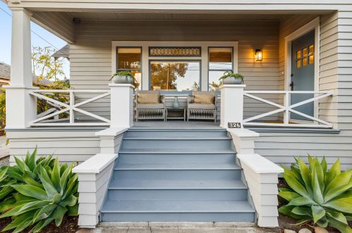 326 Micheltorena St, Santa Barbara CA  93101-1123 exterior