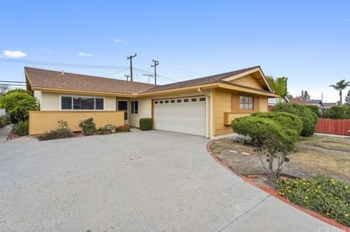 5503 Iroquois Ave, Lakewood, CA 90713-1730
