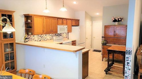 434 Moss Spring Ave, Upton PA  17225-1053 exterior