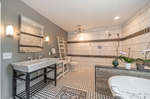 9221 Tranquility Dr, Florence KY  41042-9694 exterior