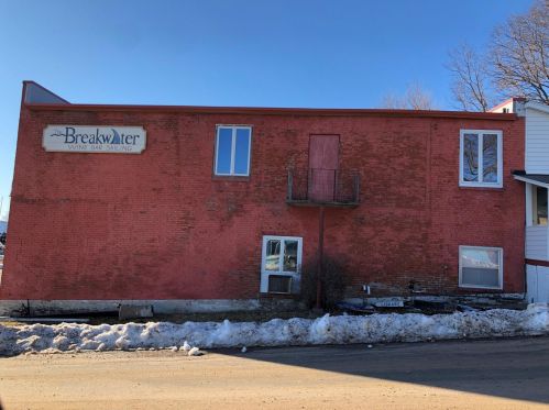 400 1st St, Pepin, WI 54759-7707