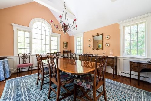 13 Dennison Rd, Essex CT  06426-1352 exterior