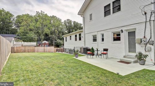 7127 Roosevelt Ave, Falls Church VA  22042-1623 exterior