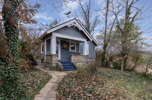 1687 Glen Parker Ave, Cincinnati, OH 45223-1603
