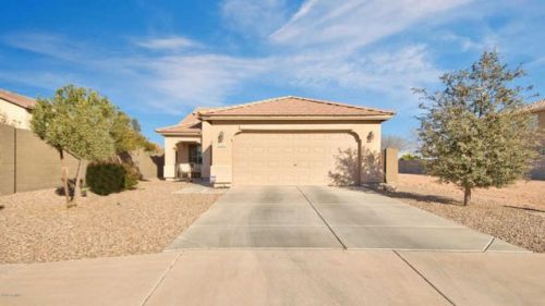17333 Avelino Dr, Maricopa, AZ 85138-4940