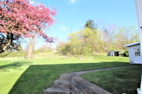 1917 Moravia St, New Castle PA  16101-5609 exterior