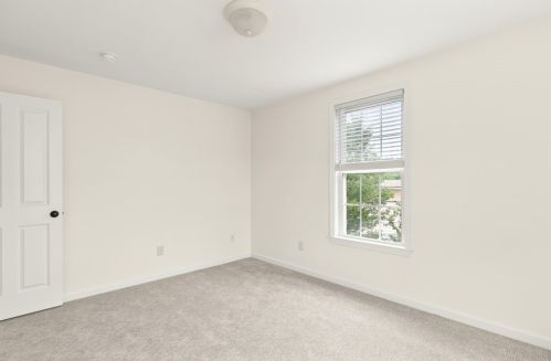 83 Bates St, Abington MA 02351-1708 exterior