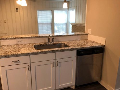 2534 Wayside Ave, Fort Worth TX  76110-2243 exterior