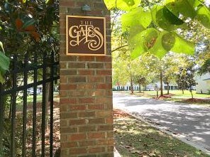 2268 Kings Gate Ln, Mount Pleasant SC  29466-8140 exterior