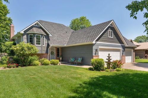 4801 106th Ln, Lino Lakes, MN 55014-1593