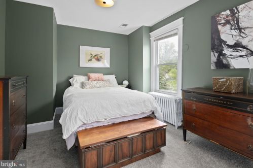 1351 Franklin St, Washington DC  20017-2447 exterior