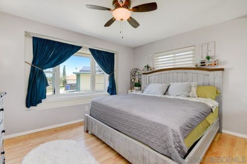 925 Finch St, El Cajon CA  92020-1428 exterior