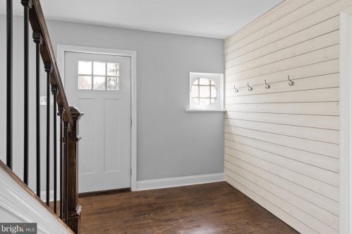 603 Crystal Lake Ave, Tavistock NJ  08033-2711 exterior